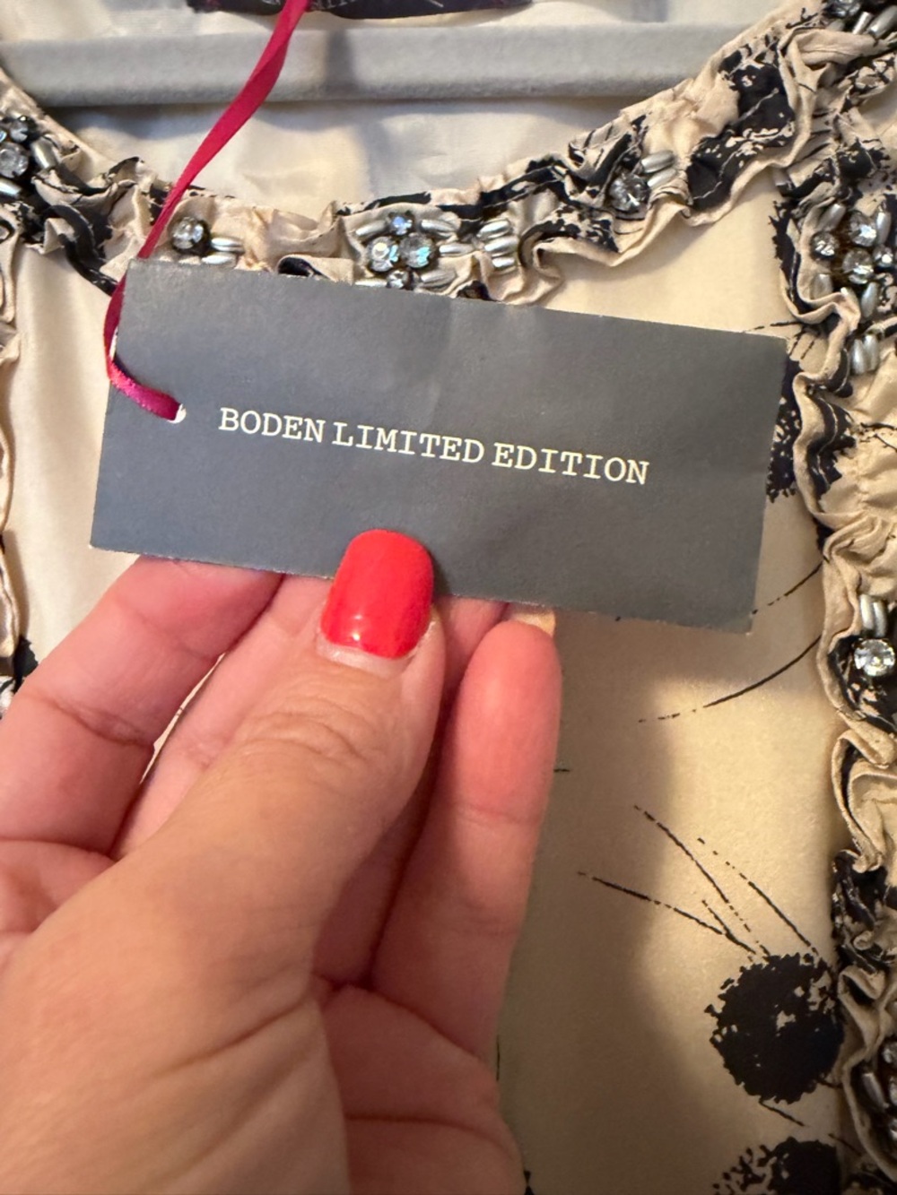 NWOT Boden Limited Edition Silk Embellished Sleeveless Cream Floral Dress Size 6 - Picture 7 of 14
